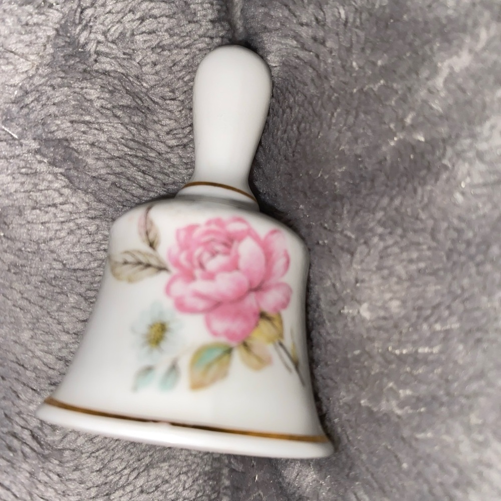 Vintage Fenton Bone‎ China Mini Bell Floral Made In England